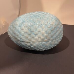 Este Ceramiche Textured Blue Decorative Easter Egg Box